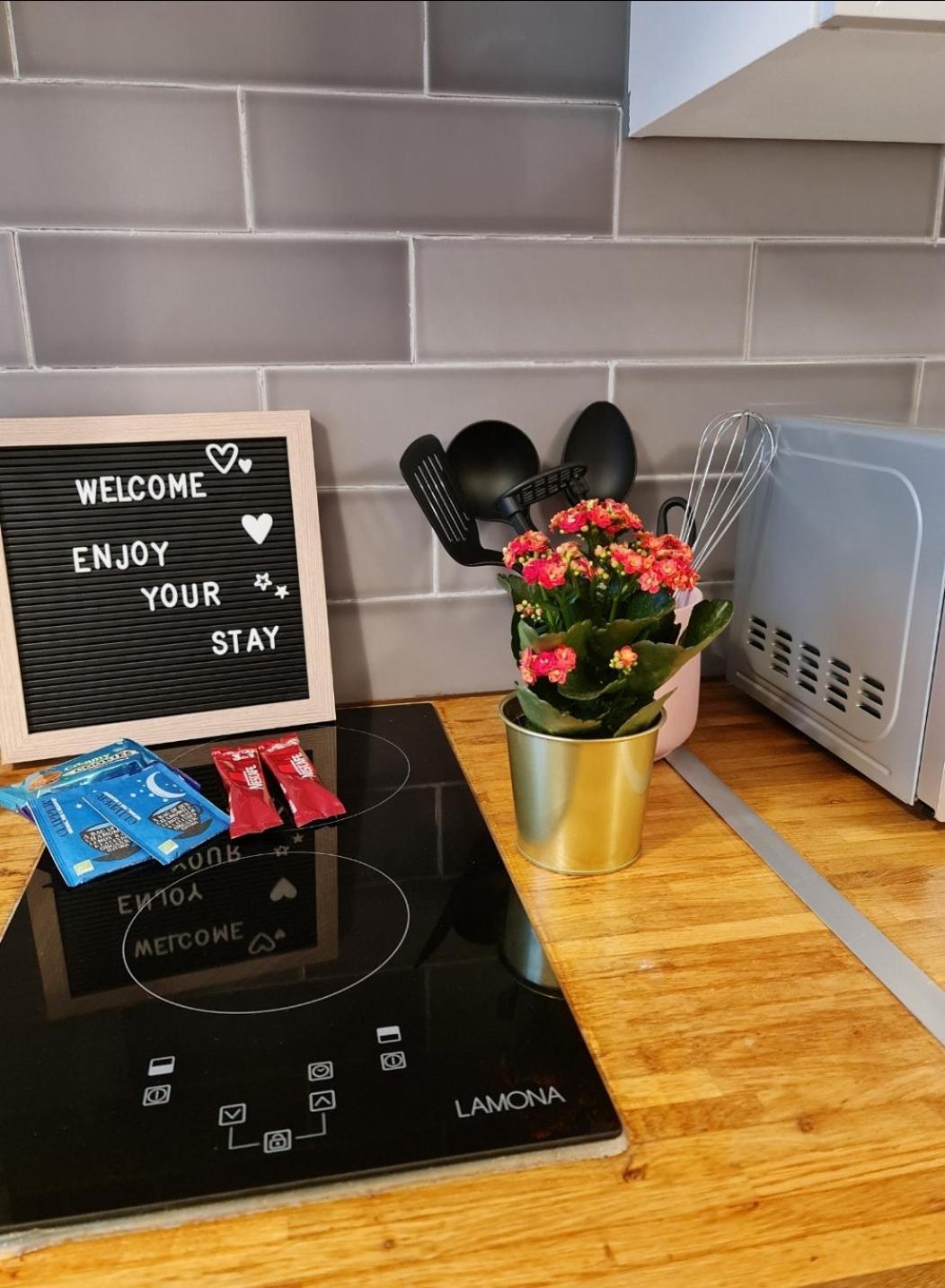 Cosy Studio With Kitchenette And Private Bathroom - 15Mins To Central London! Londres Exterior foto
