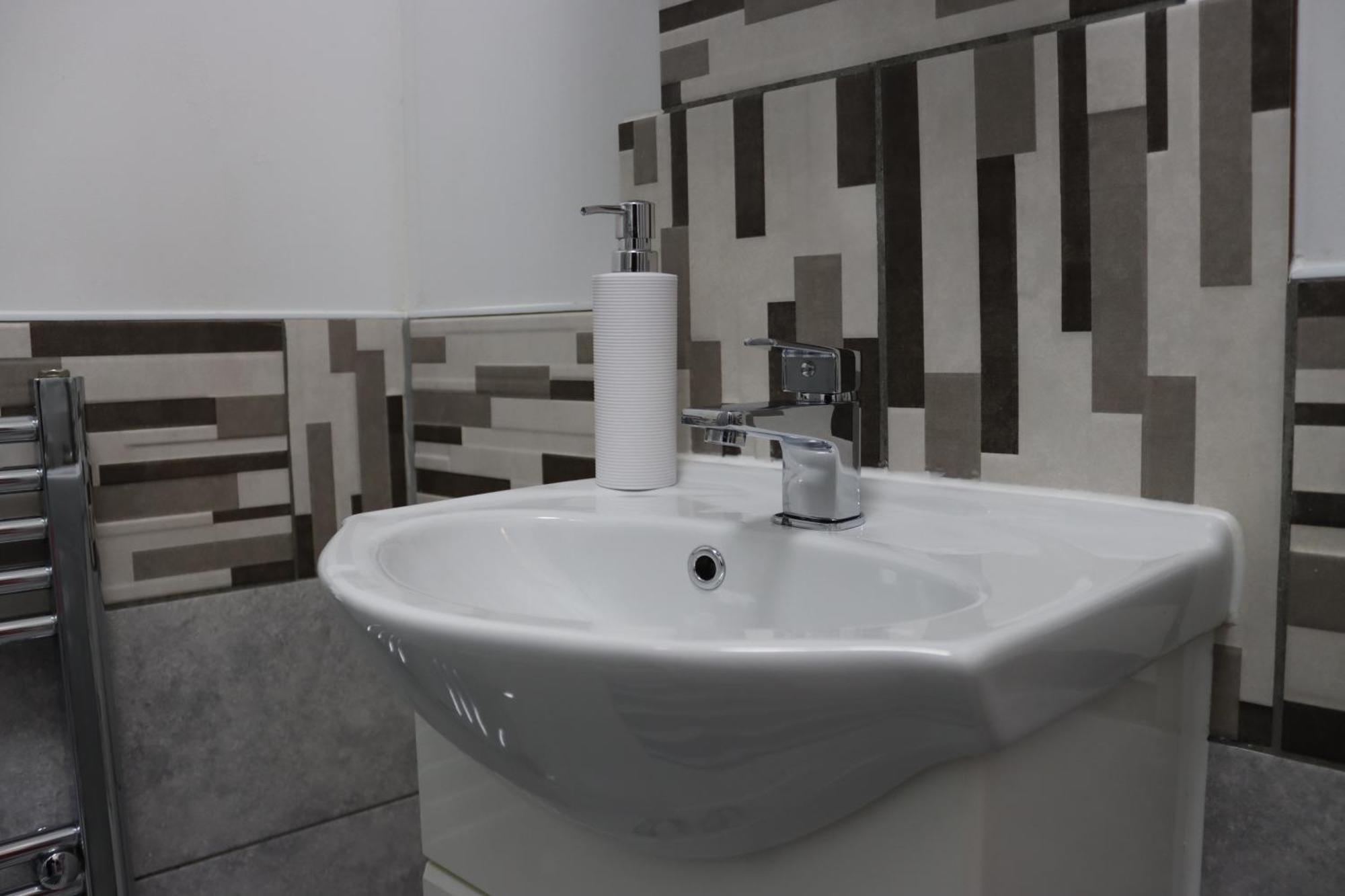 Cosy Studio With Kitchenette And Private Bathroom - 15Mins To Central London! Londres Exterior foto