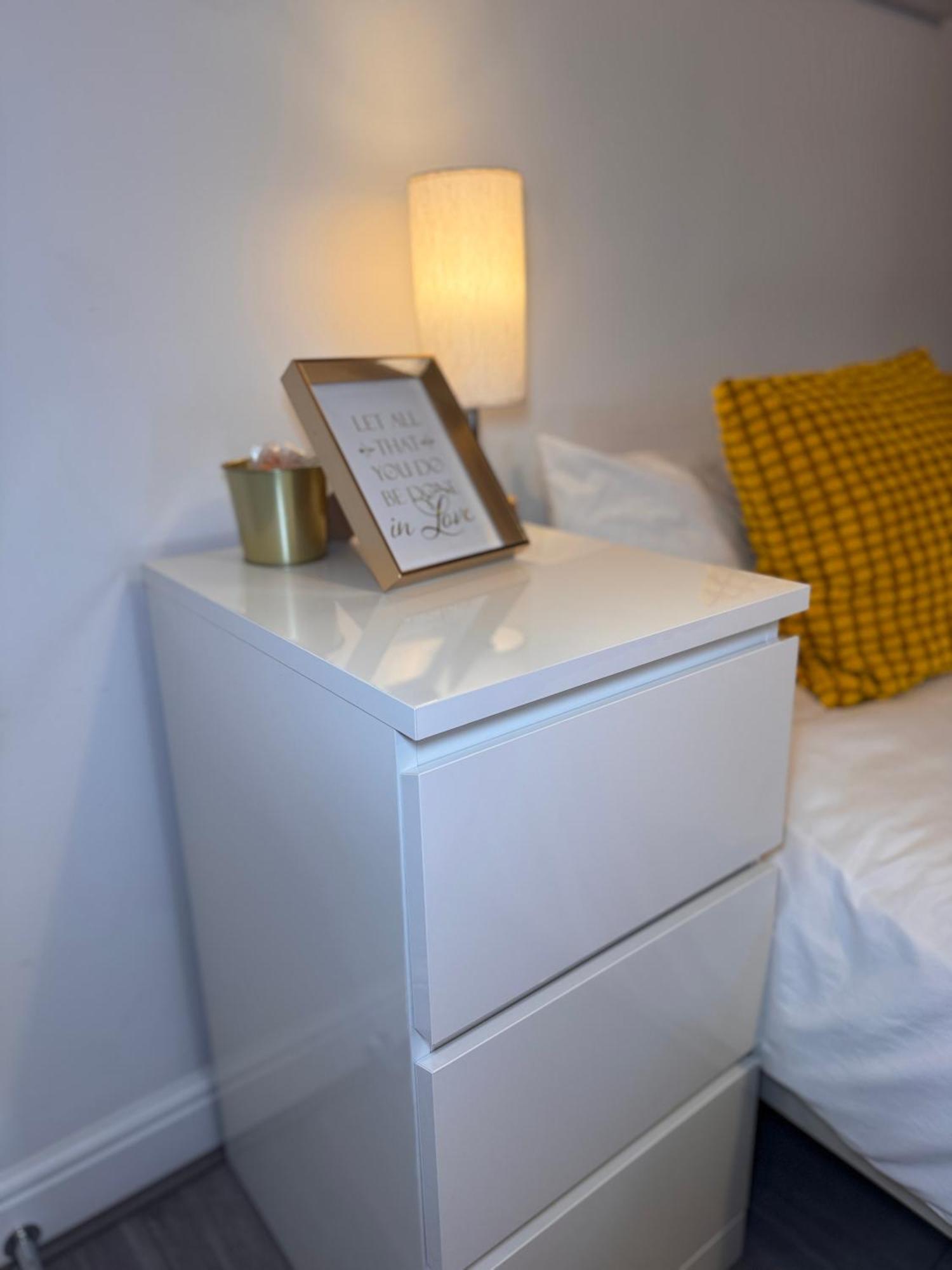 Cosy Studio With Kitchenette And Private Bathroom - 15Mins To Central London! Londres Exterior foto
